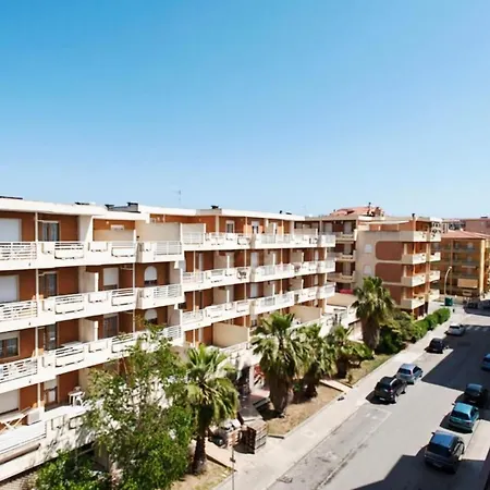 Chic Rina Sea M2 Sleeps 2 Persons Apartment *