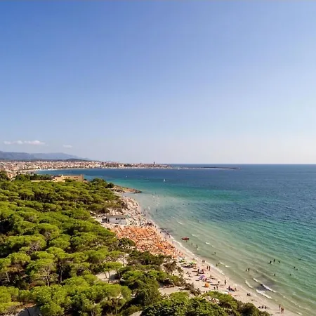 Chic Rina Sea M2 Sleeps 2 Persons Apartment