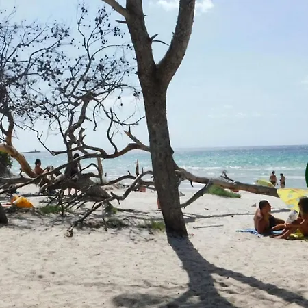 Chic Rina Sea M2 Sleeps 2 Persons