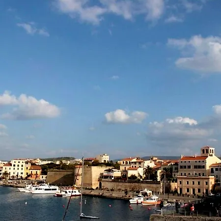 Chic Rina Sea M2 Sleeps 2 Persons * Alghero